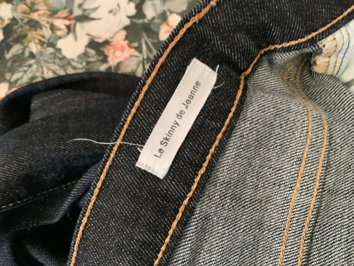 FRAME LE SKINNY DE JEANNE NAVY BLUE DENIM JEANS Size 25 ladies