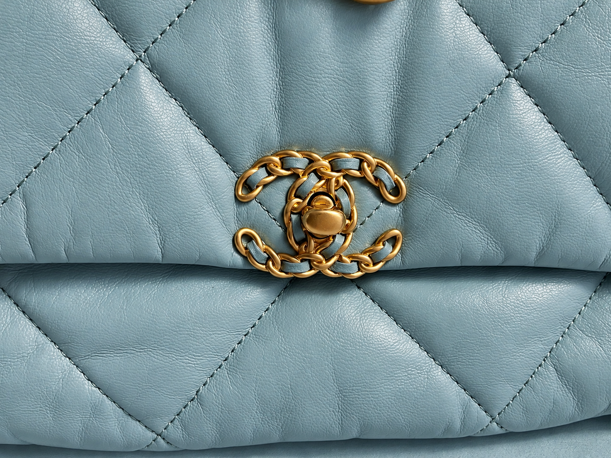 Chanel 19 Medium Quilted Lambskin Leather Flap Bag – Dusty Teal Blue ladies