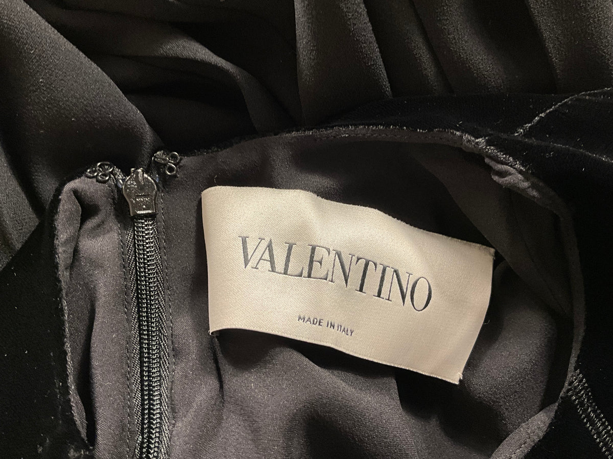 Valentino Black Silk Velvet Dress size I 40 UK 8 US 4 ladies