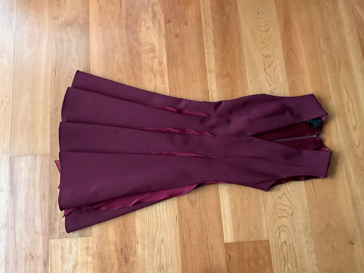 Cushnie et Ochs Burgundy Gorgette Trim Dress Size US 2 UK 6 XS ladies