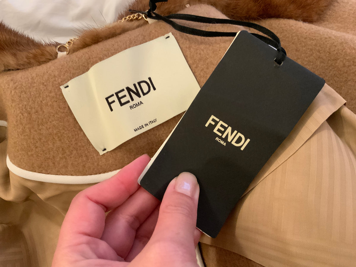 FENDI Mink Fur Collar Camel Hair Long Coat Size I 42 UK 10 US 6 ladies
