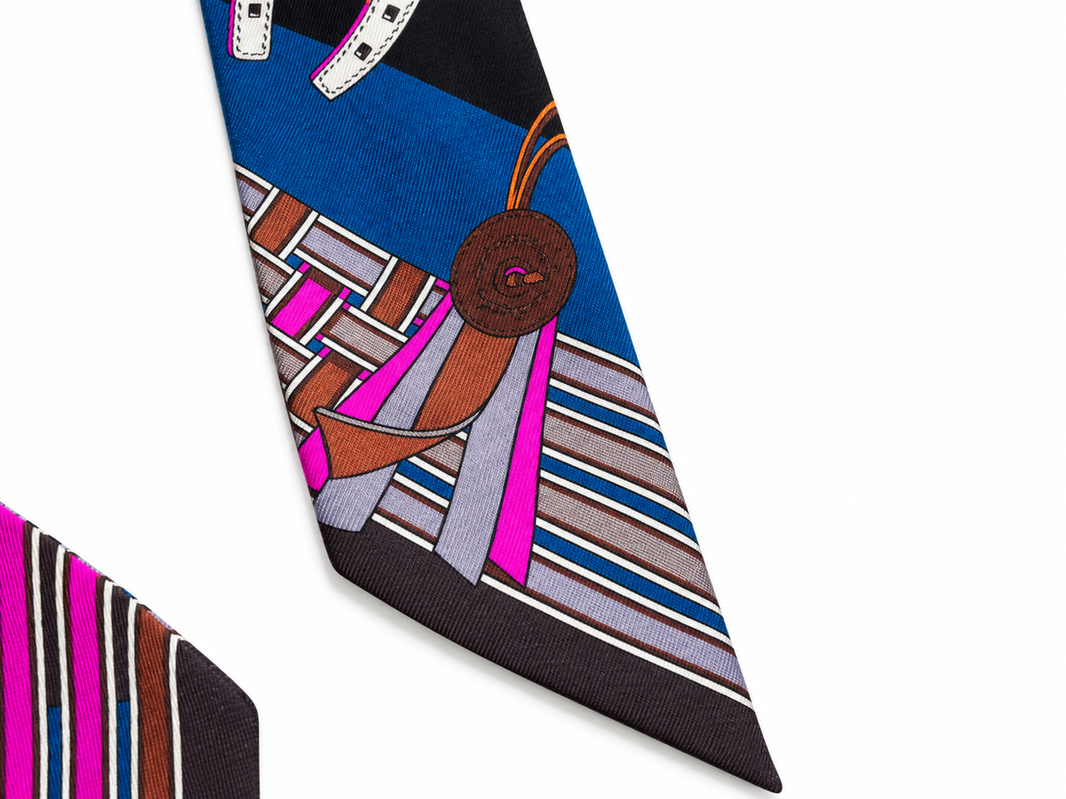 Hermès Brides et Gris Gris Silk Twilly Scarf ladies