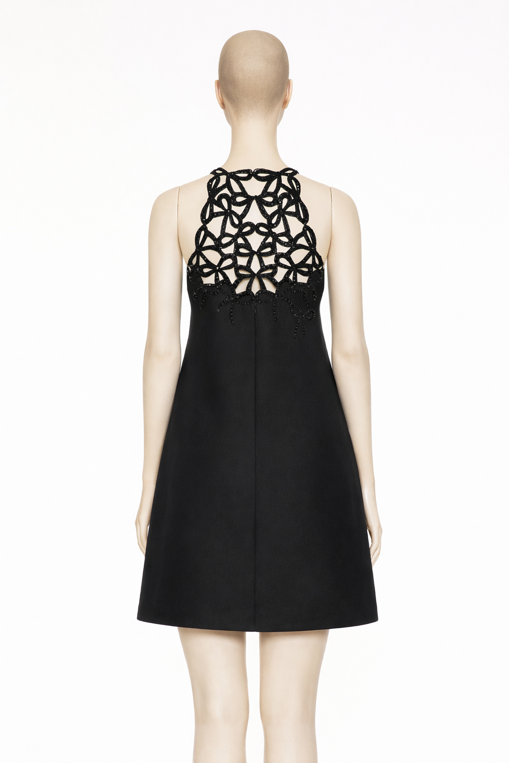 VALENTINO by Alessandro de Michele Embroidered Crepe Couture Dress Size I 42 UK 10 US 6 ladies
