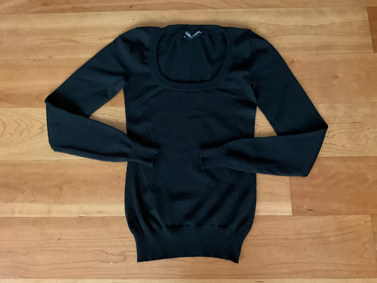 Dolce & Gabbana Black Virgin Wool Scoop Neck Sweater Jumper Pullover I 38 XS ladies