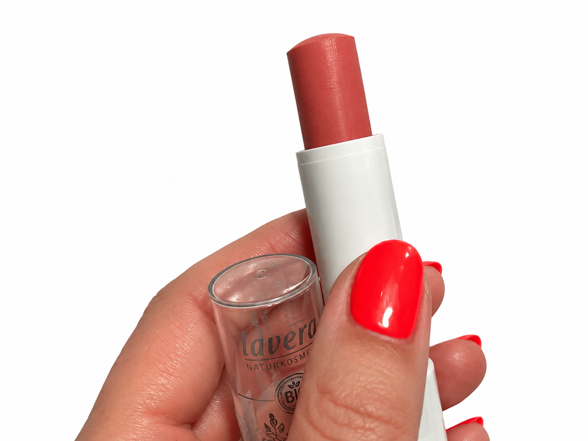 Lavera Naturkosmetik Lot of 6 Lipsticks, Lip Gloss & Lip Balm – Assorted Nude & Pink Shades ladies