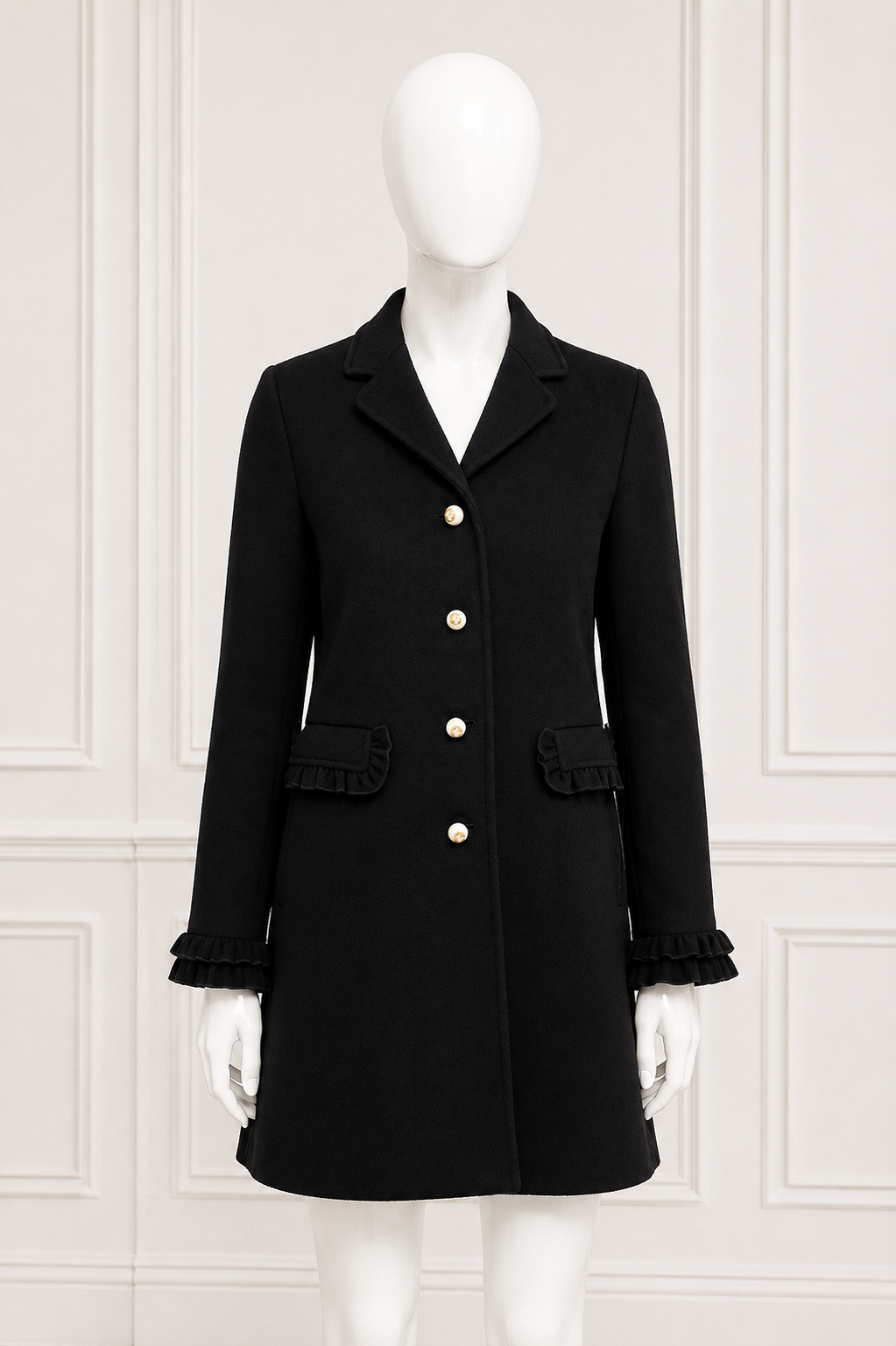 Gucci Black Wool Coat with GG Pearl Buttons – IT 34 / XXS ladies