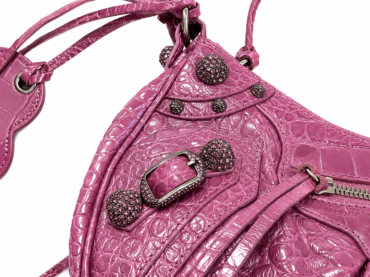 Balenciaga Metallic Extra Supple Calfskin Crystal Crocodile Embossed Small Le Cagole Shoulder Bag – Pink ladies