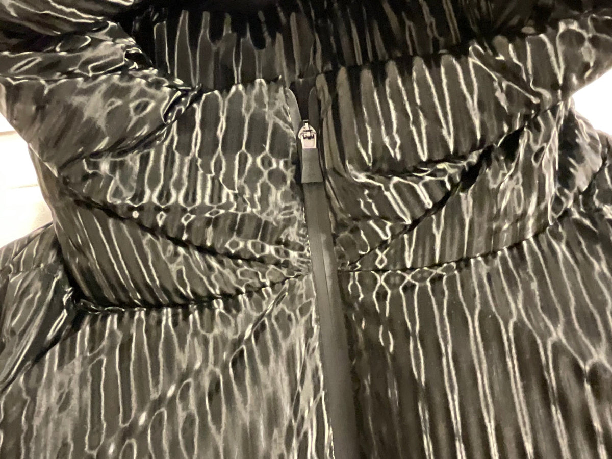 HERNO Laminar couture engineering puffer limited edition size I 44 L large ladies