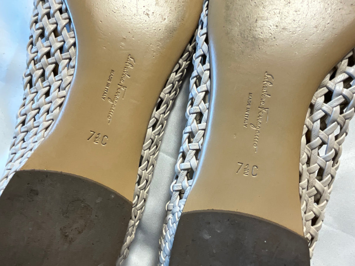 Salvatore Ferragamo New Vara Plated Ballet Flat Shoes Size 7 1/2 ladies