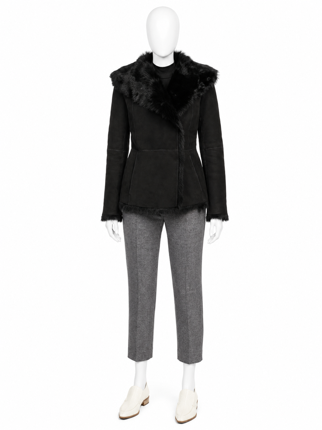 Joseph Black Toscana Anais Sheepskin Short Coat – Size 38 ladies