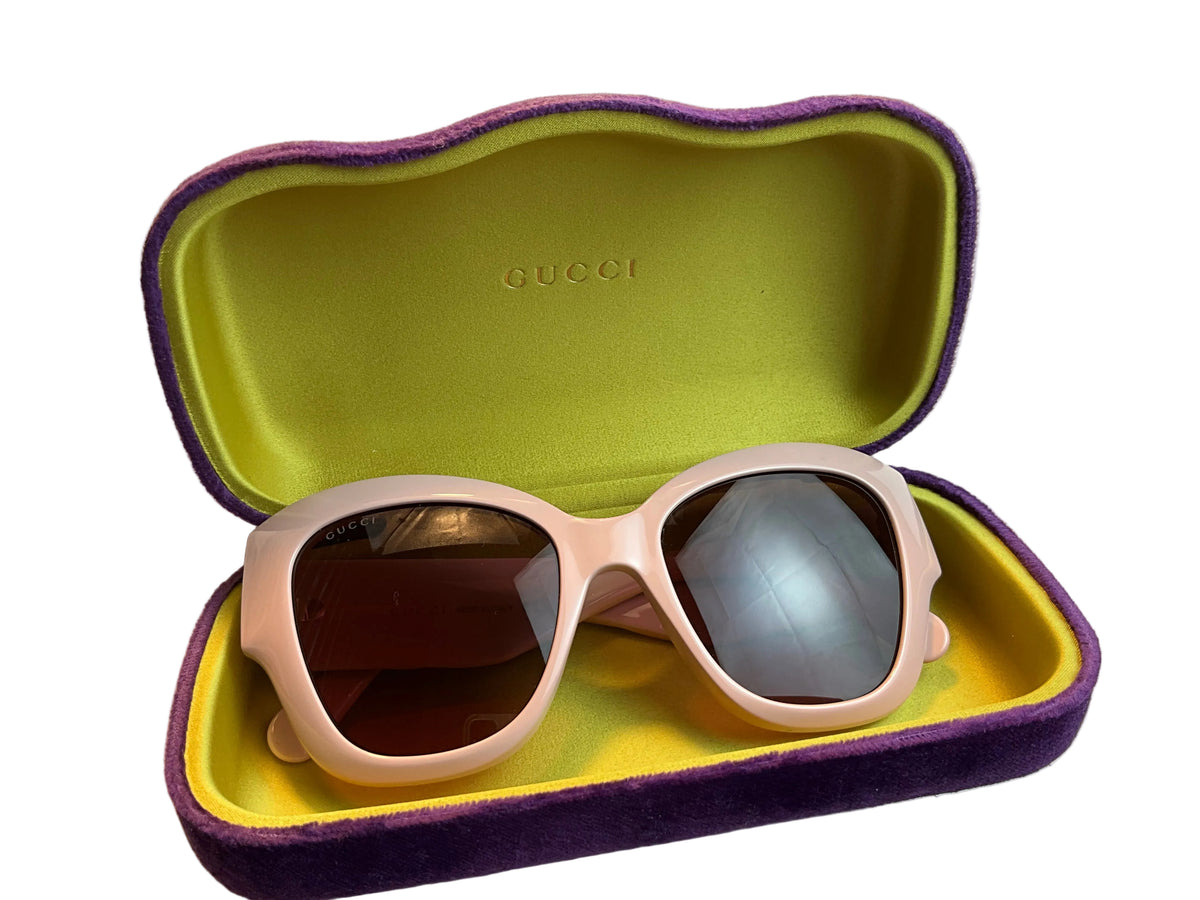 GUCCI Acetate GG Butterfly Sunglasses GG0808S in beige ladies