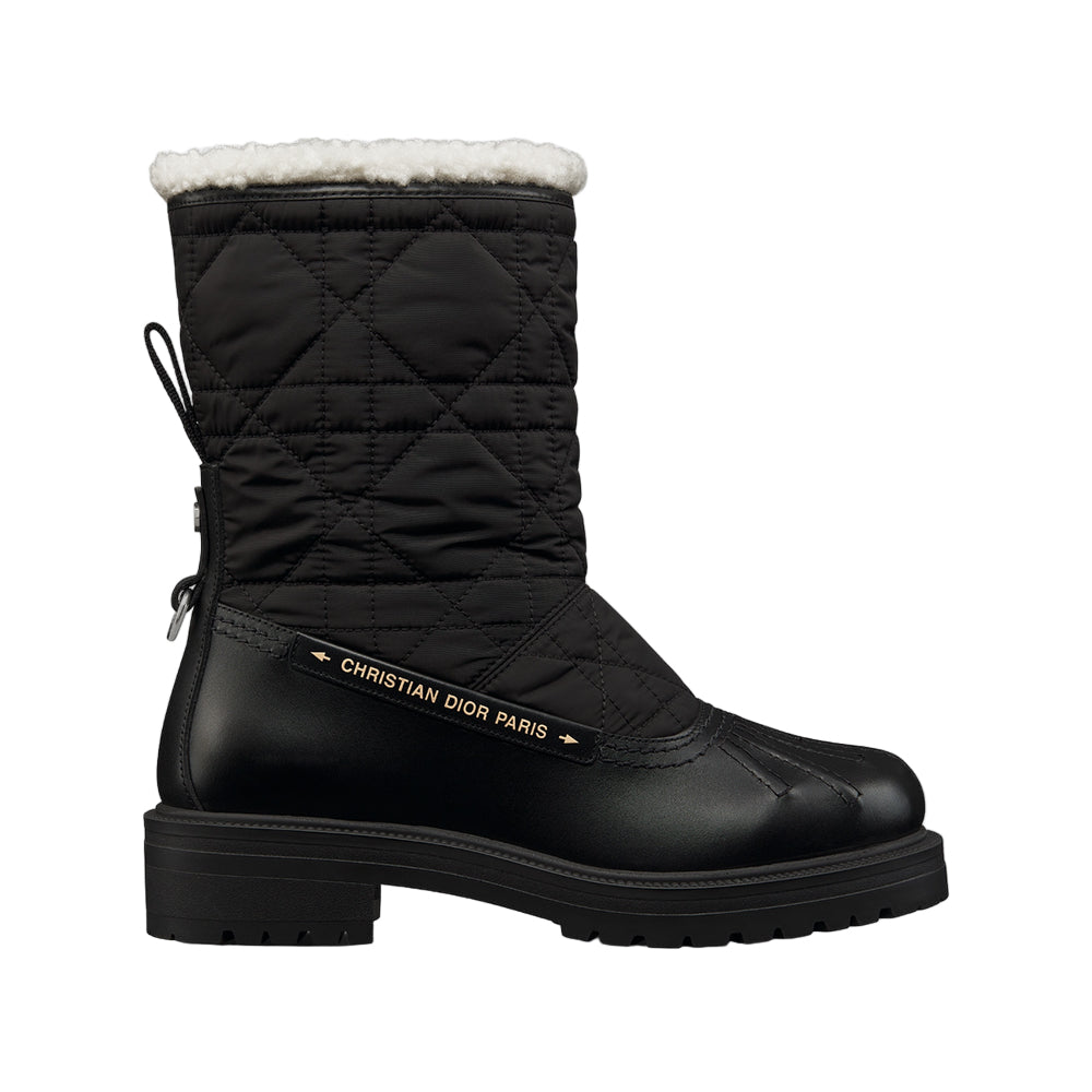Christian Dior Frozen-D Ankle Boot Black Calfskin Cannage Quilted Nylon and White Shearling size 38 ladies