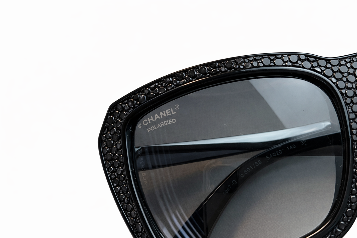 Chanel Stingray CC Polarized Sunglasses 6047-Q Black ladies