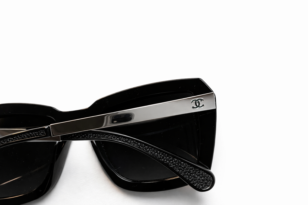 Chanel Stingray CC Polarized Sunglasses 6047-Q Black ladies