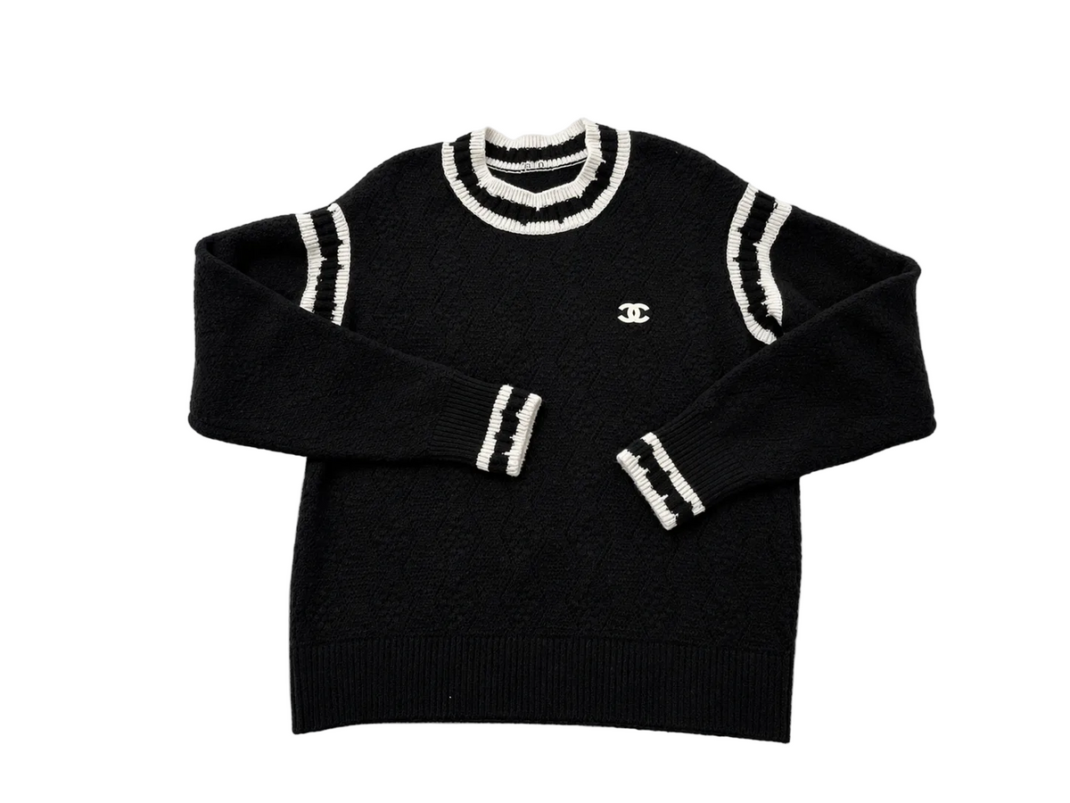 CHANEL 2022 CC Cashmere Sweater Jumper Size F 38 ladies