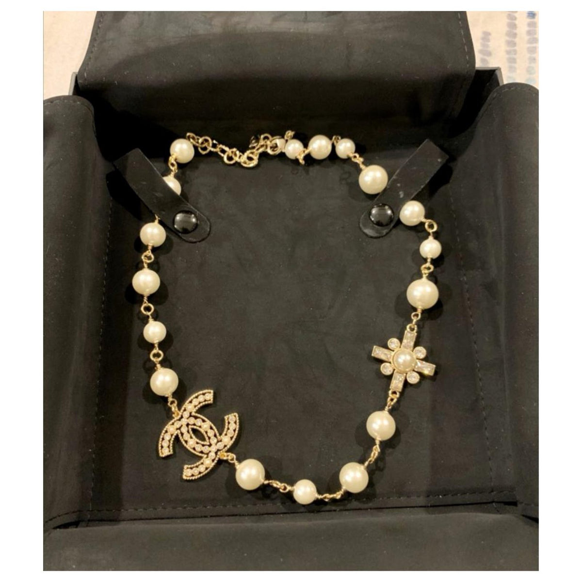 CHANEL CC Faux Pearl Chocker Necklace ladies