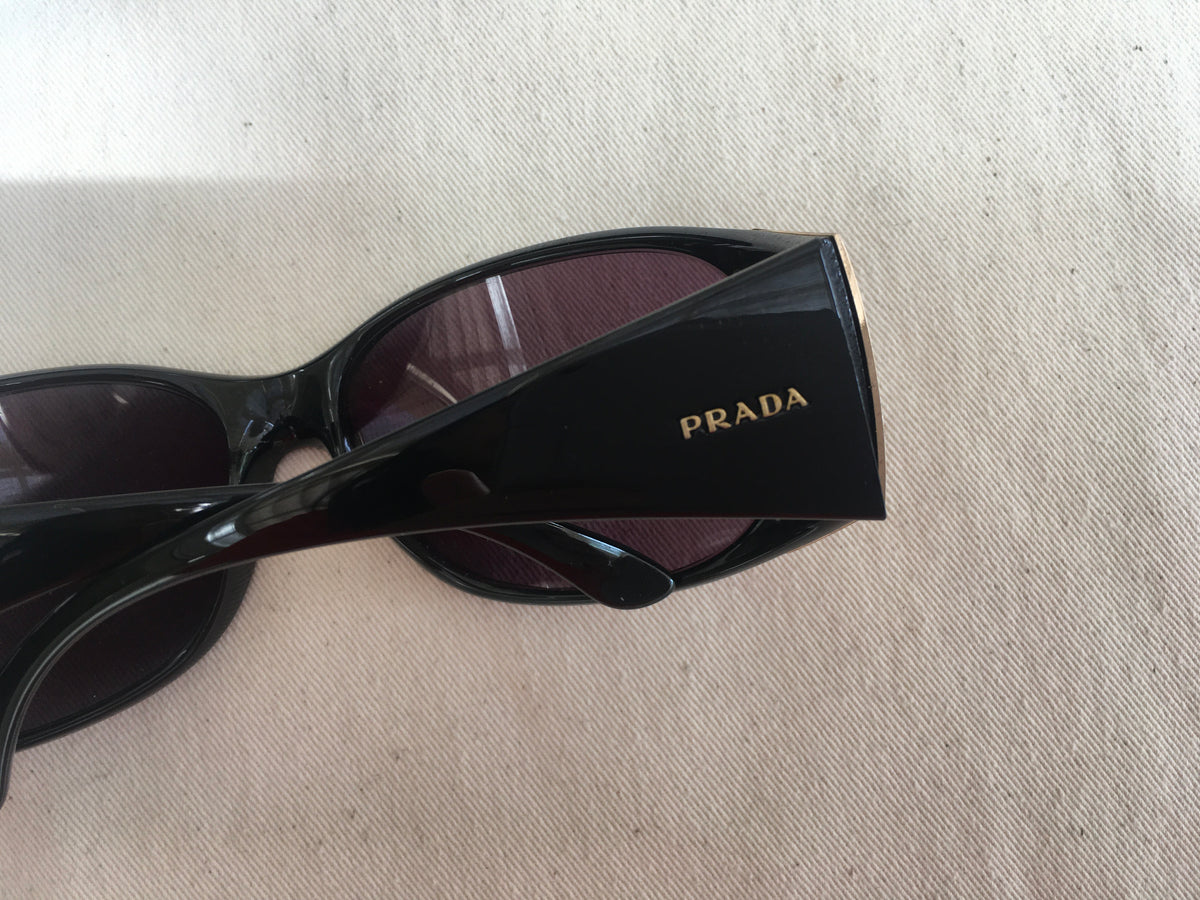 PRADA Womens Vintage 1990'S Sunglasses Black & Gold Square SPR 07G ladies
