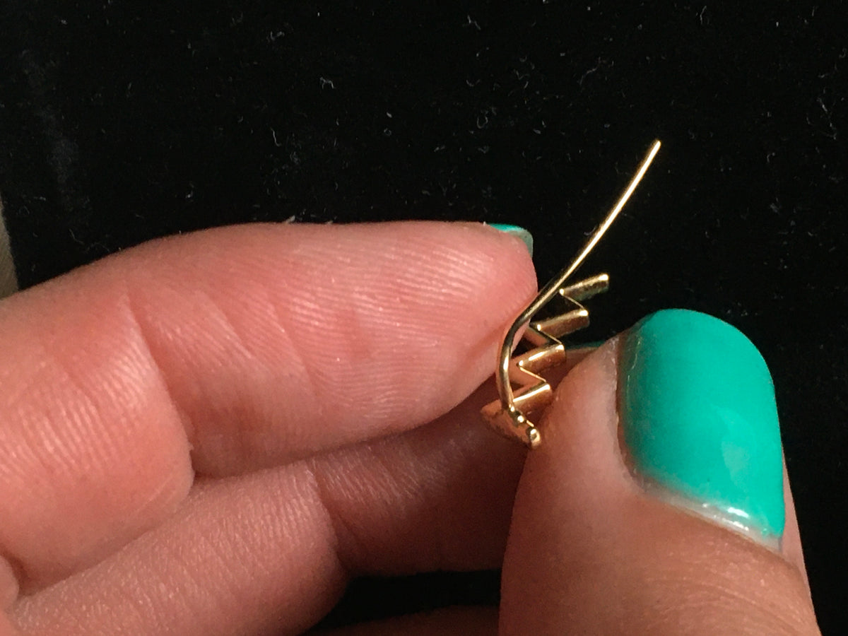 EF COLLECTION 14K 14ct 585 Yellow Gold Zigzag Diamond Floating Ear Cuff Earring ladies