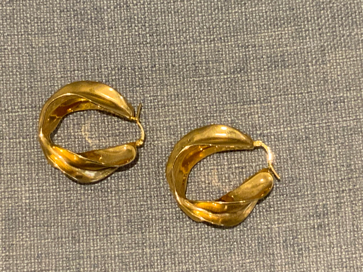 ICONIC CÉLINE Celine Phoebe Philo Gold Chunky Twisted Hoops Earrings ladies