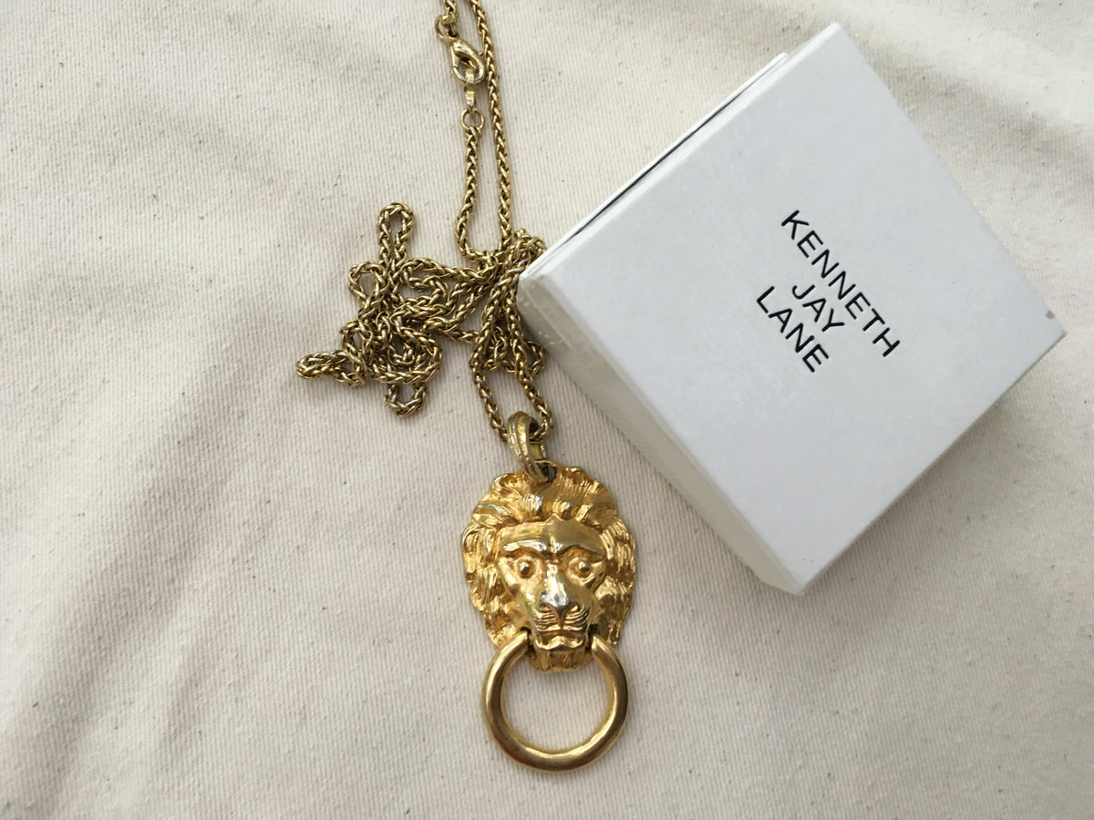 Kenneth Jay Lane Lion Doorknocker Pendant Gold Plated Chain Necklace ladies