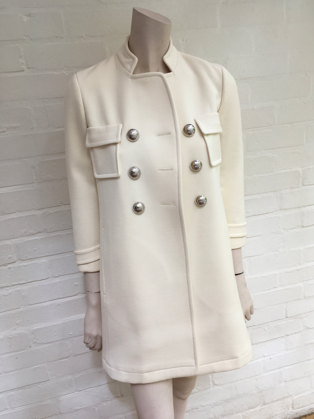 GUCCI White Wool-crepe Double Breasted Napoleon Coat Size I 36 ladies