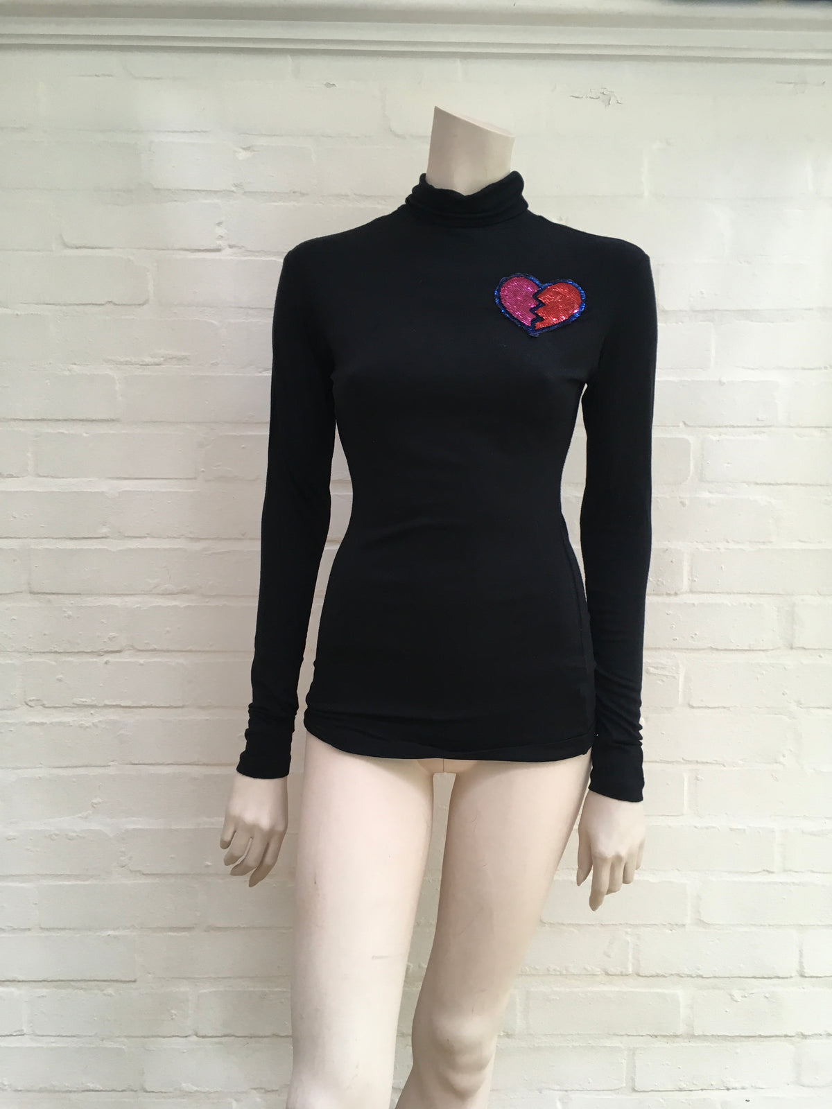 Yazbukey Sequins Broken Heart Long Sleeve Top Beautiful Ladies