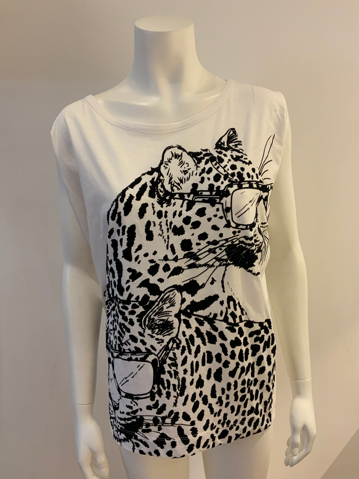 Stella McCartney Velvet Leopard T shirt Size I 40 UK 8 US 6 S small ladies