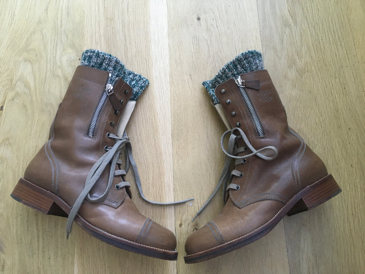 CHANEL CC Knit-Trimmed Combat Ankle Boots Leather Booties Size 39 ladies