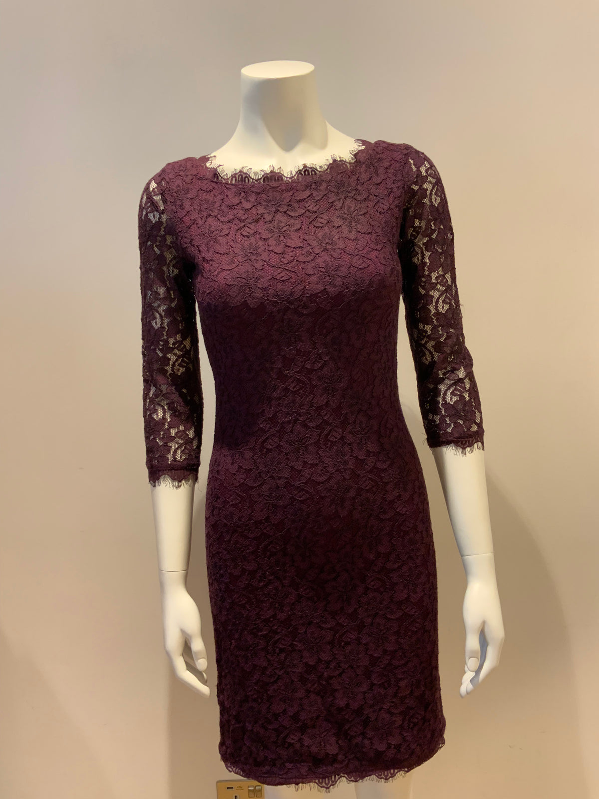 Diane von Furstenberg Zarita lace mini dress Size US 4 UK 8 S SMALL ladies