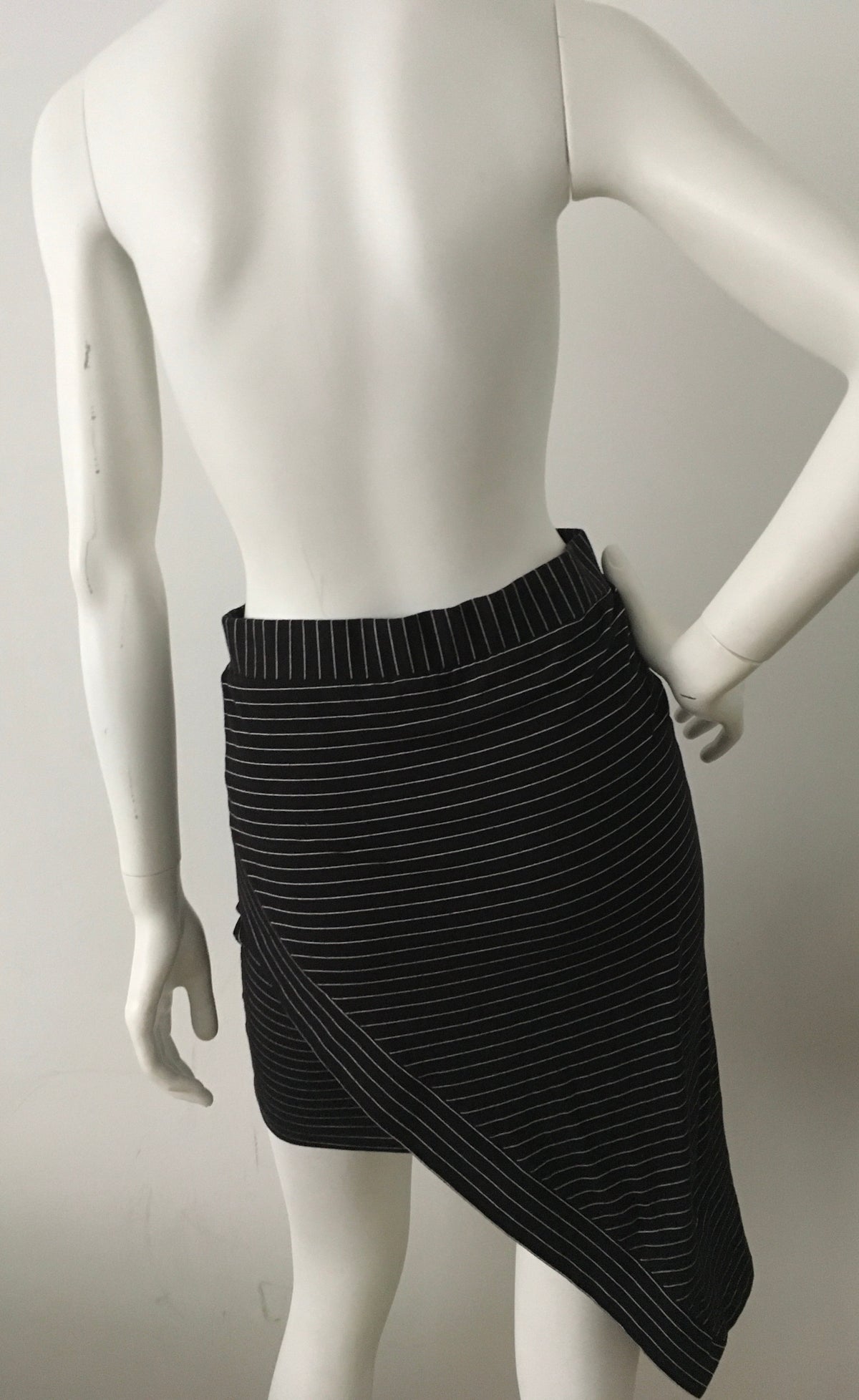Melon Melon Artsy Brasil Striped Asymmetric MINI SKIRT SIZE 40 ladies