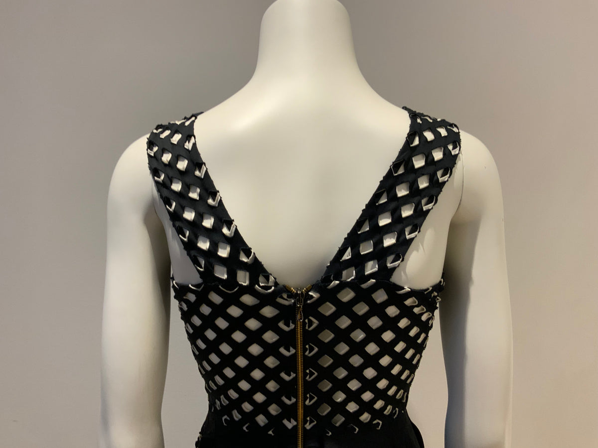 Roland Mouret RUNAWAY Black & White Lasercut Dress UK 8 US 4 IT 40 FR 36 ladies