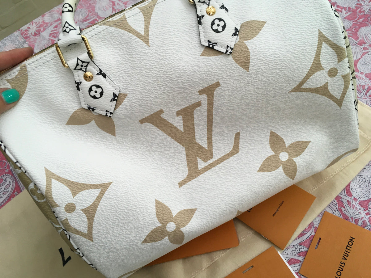LOUIS VUITTON Monogram Giant Speedy Bandouliere 30 Kaki Creme LIMITED EDITION ladies