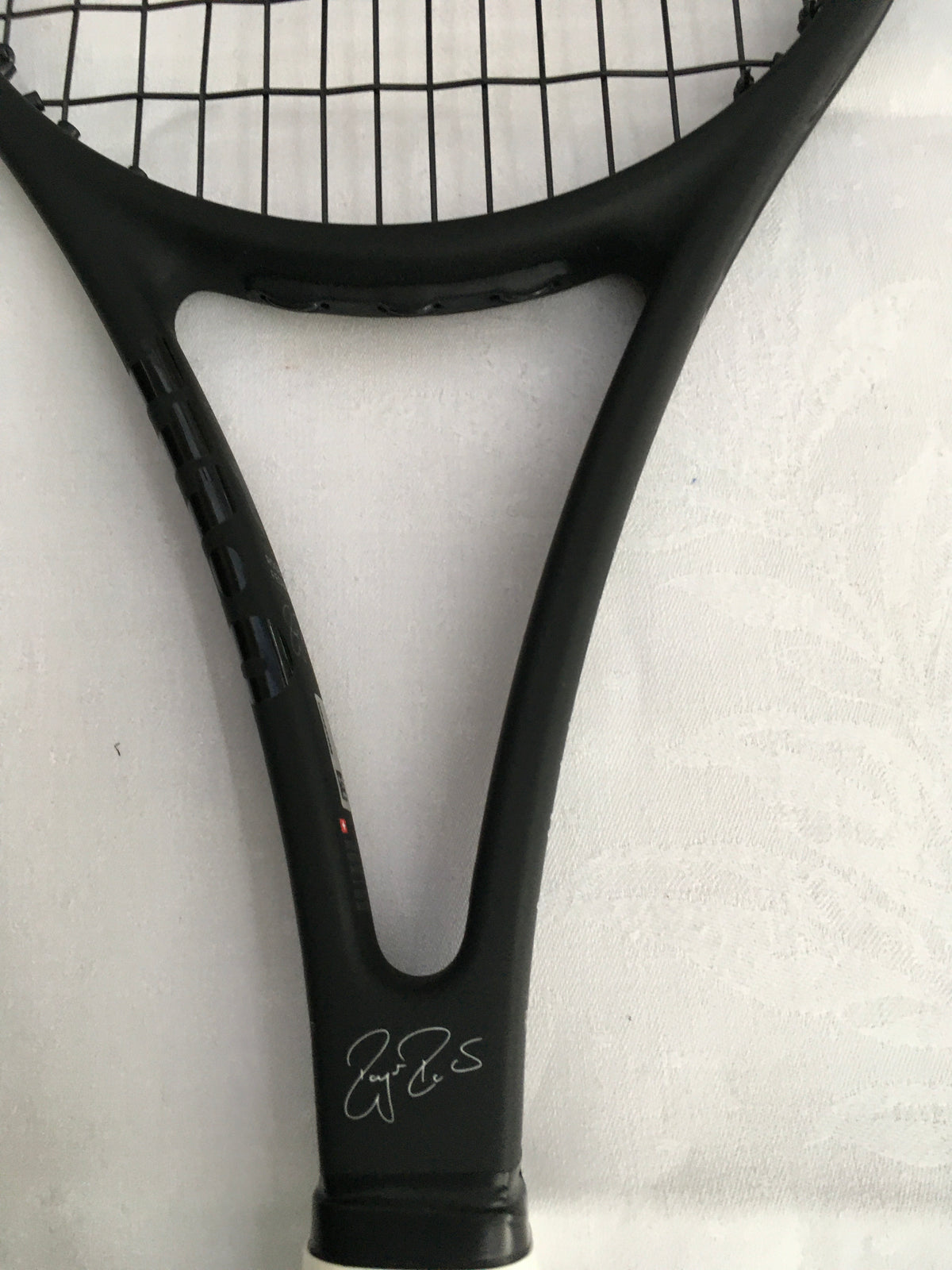 Wilson Limited Edition Pro Staff RF97 Roger Federer Autograph