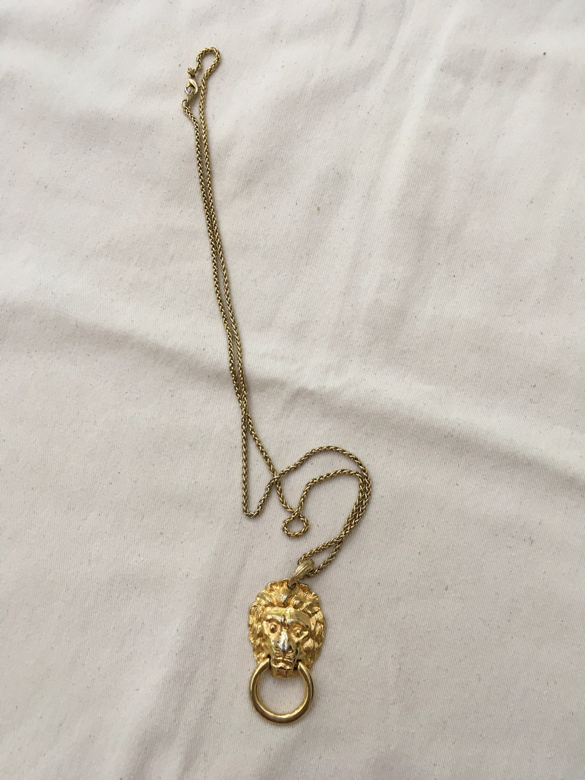 Kenneth Jay Lane Lion Doorknocker Pendant Gold Plated Chain Necklace ladies