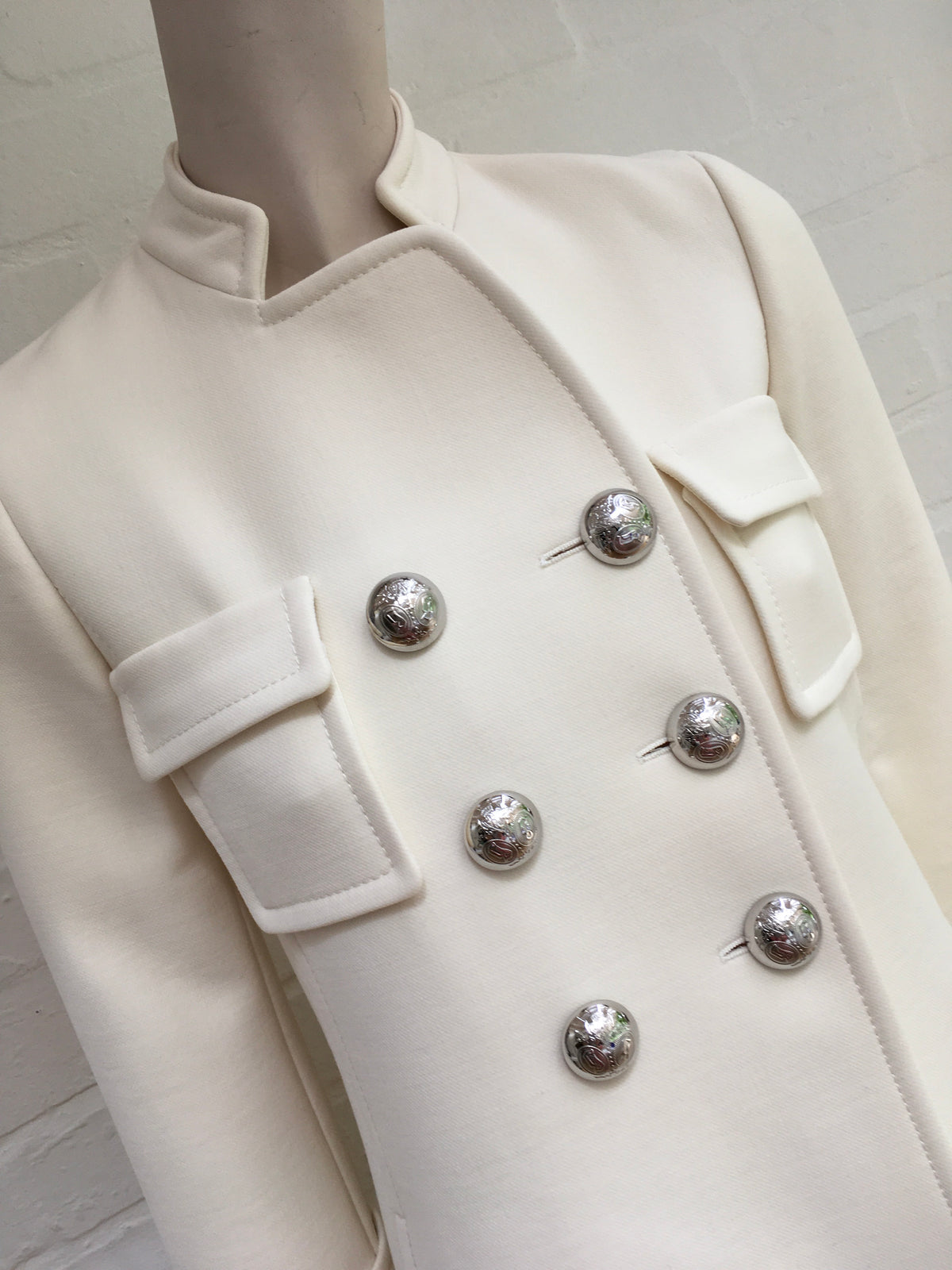 GUCCI White Wool-crepe Double Breasted Napoleon Coat Size I 36 ladies