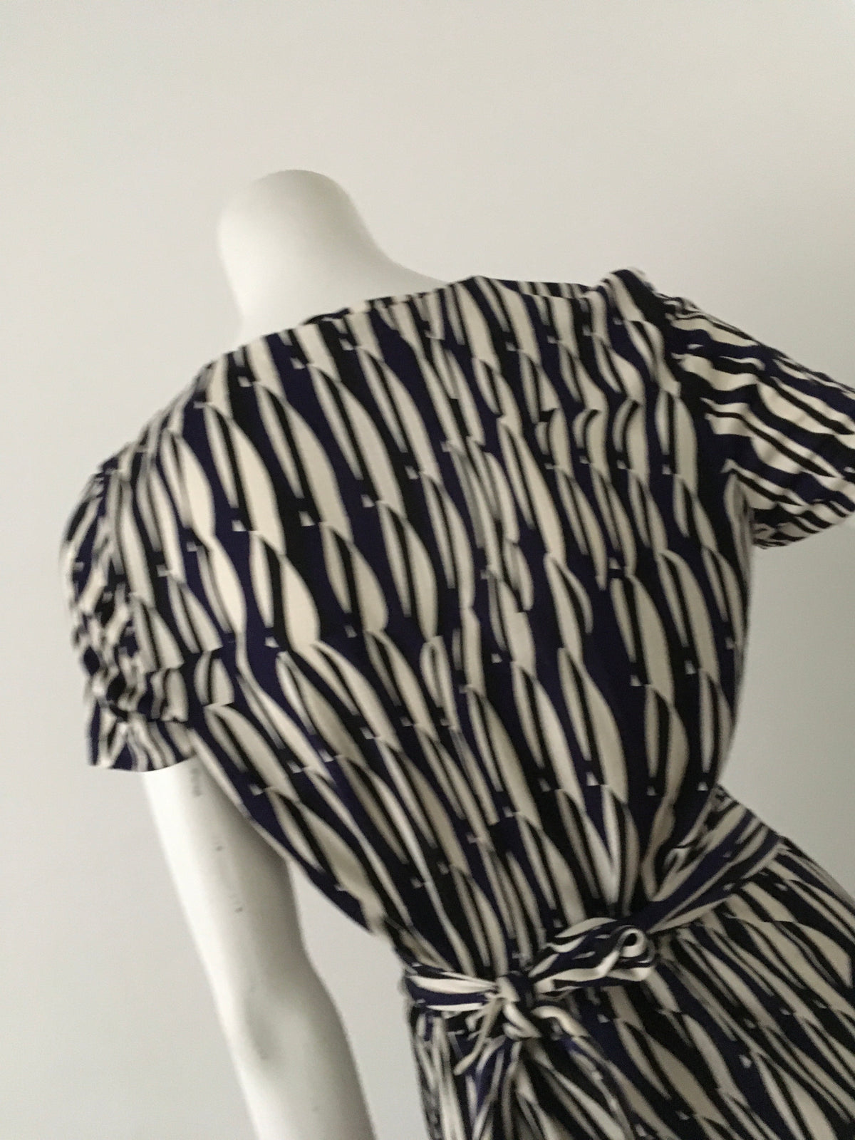 Diane von Furstenberg Glass Weave Purple Slip On "Zoe Dress" Size US 10 UK 14 ladies