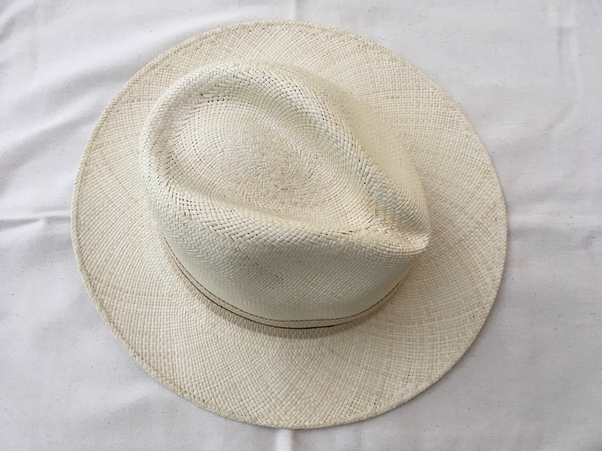 YOSUZI Rafael straw hat crafted by artisans in Ecuador from Toquilla straw Men