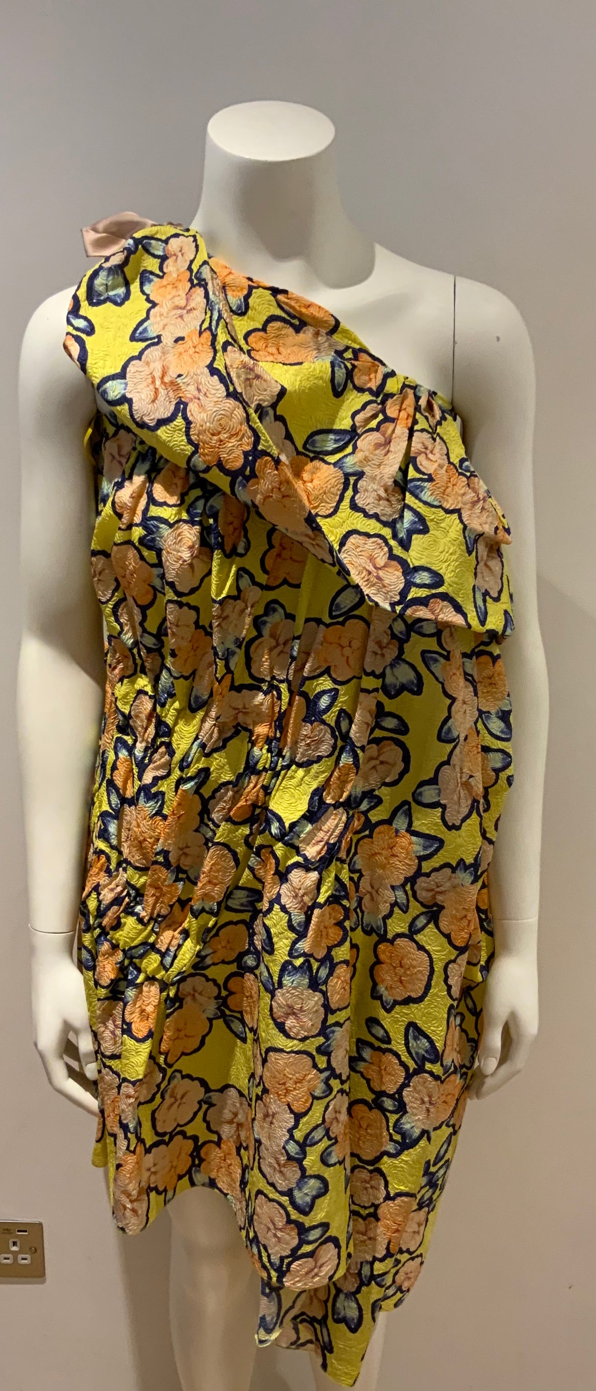 Viktor & Rolf Blue silk floral runaway one shoulder dress Size I 38 UK 6 US 2 XS ladies