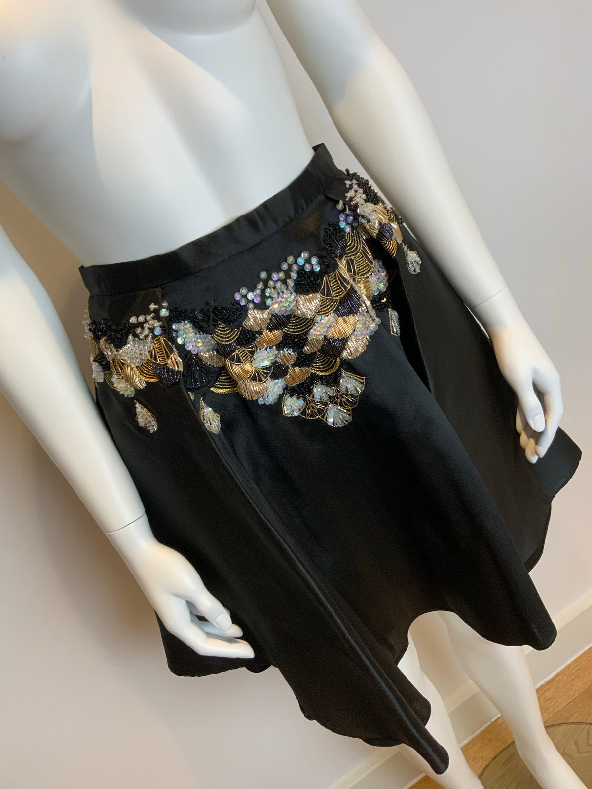 Razan Alazzouni Runaway Zibeline Scutes Skirt Size F 32 US 0 UK 4 ladies