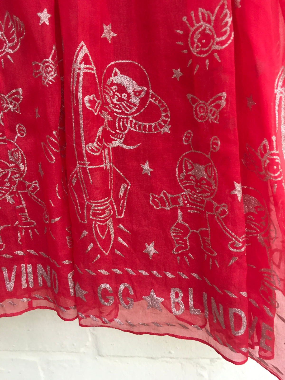 GUCCI 2017/2018 GIRLS EMBROIDED RED BLIND FOR LOVE SILK DRESS CHILDREN