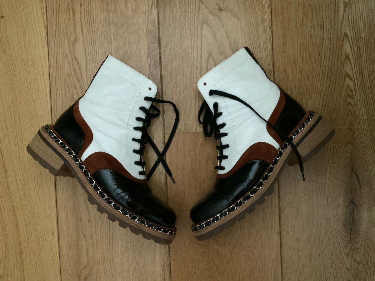CHANEL Most wanted ICON patent combat boots Size 38 UK 5 US 8 ladies