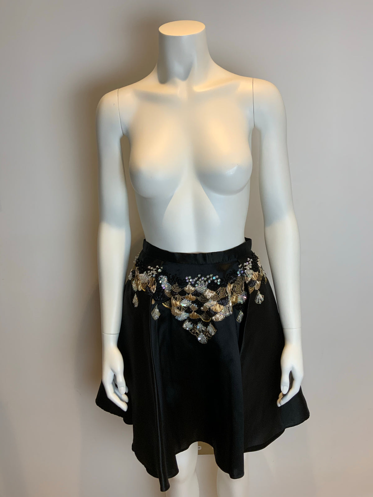 Razan Alazzouni Runaway Zibeline Scutes Skirt Size F 32 US 0 UK 4 ladies