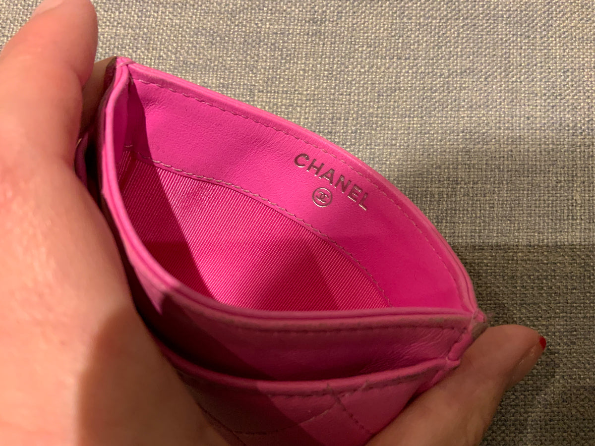 CHANEL Lambskin Quilted 2021 Neon Pink CC Logo Card Holder Wallet ladies