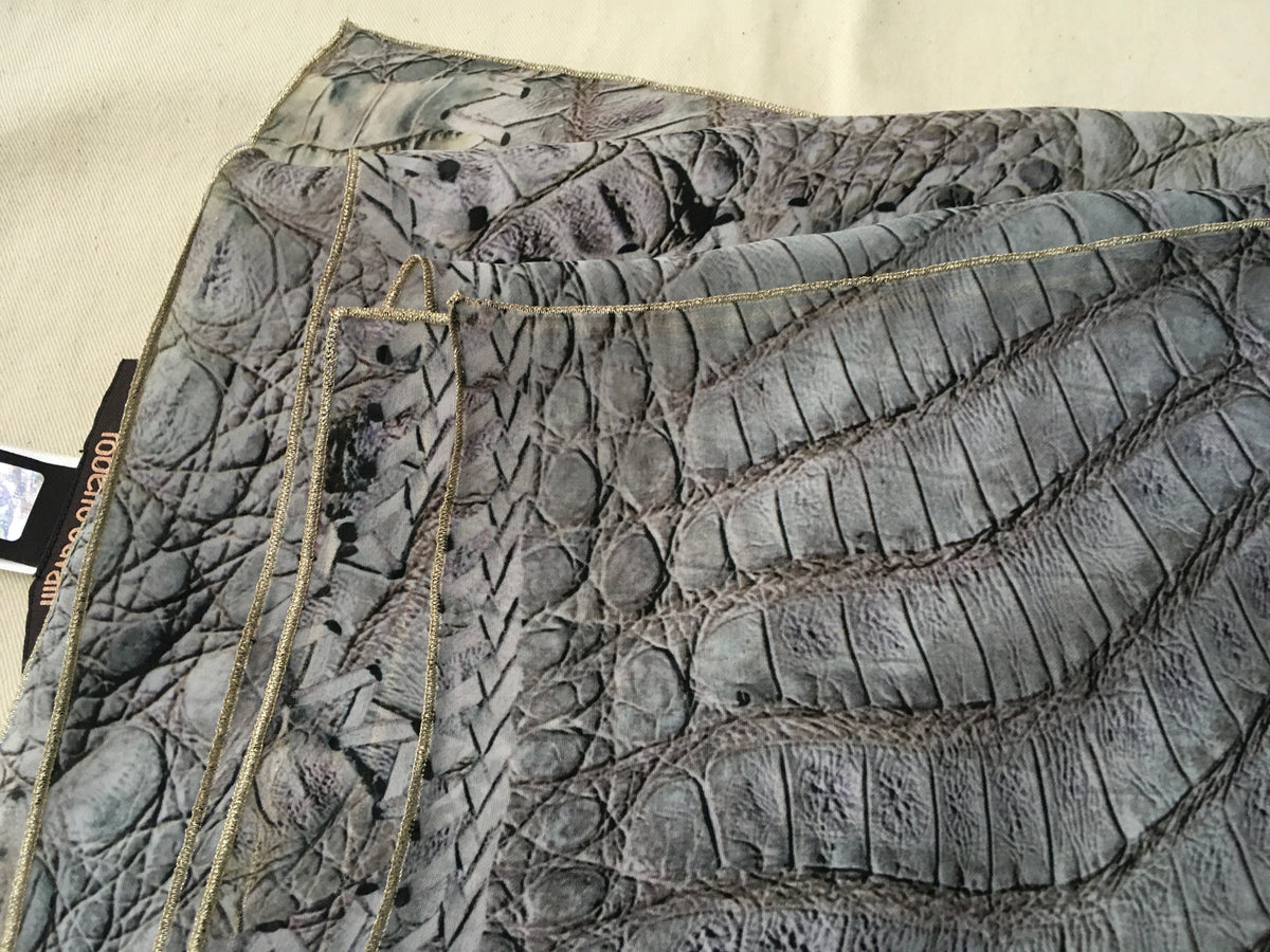 Roberto Cavalli RUNAWAY CROCODILE PRINT SILK SCARF SHAWL AMAZING Ladies