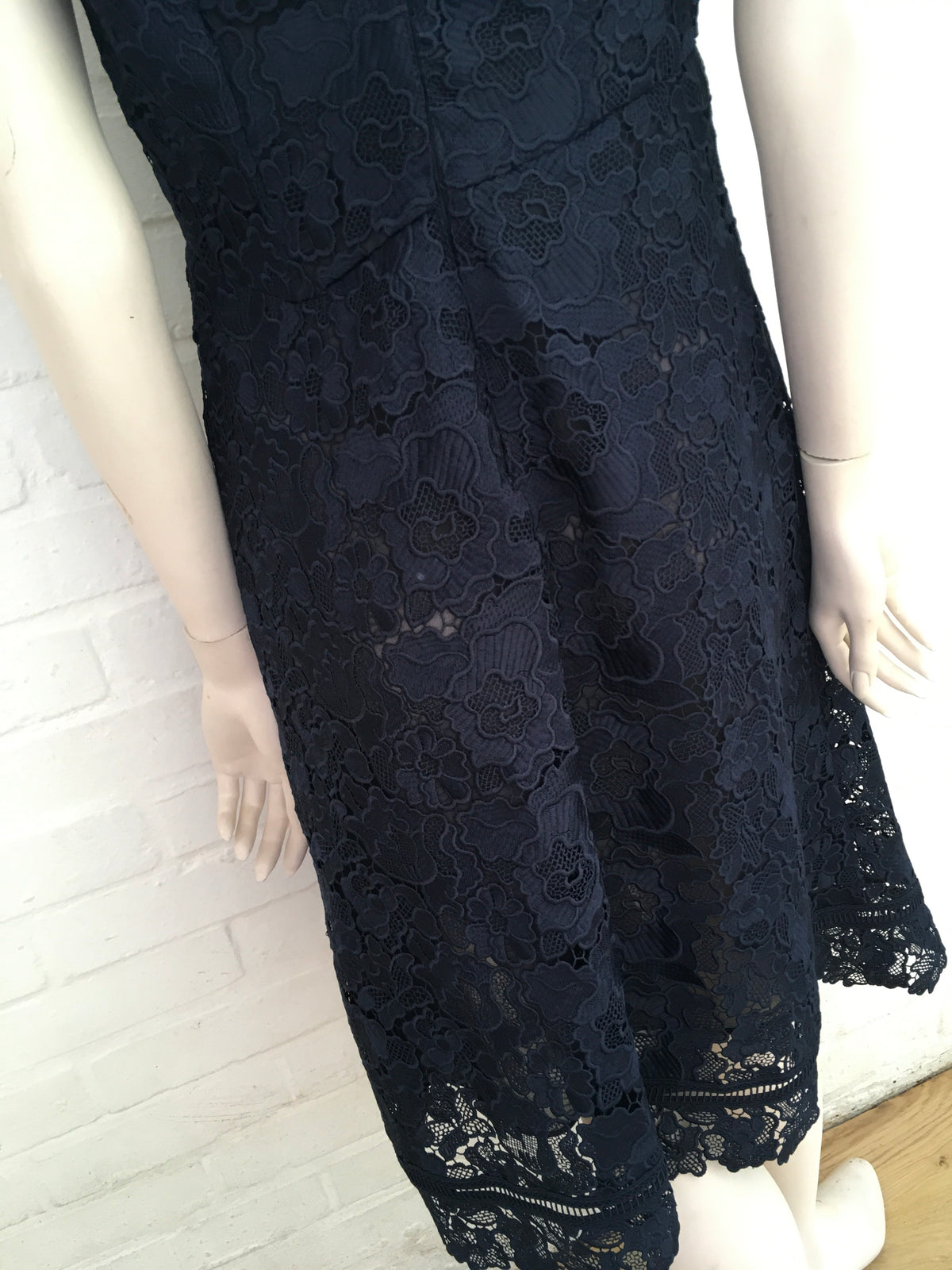 Reiss Lucy Asymmetric Hem Lace Midi Dress Size UK 12 US 8 L large LADIES