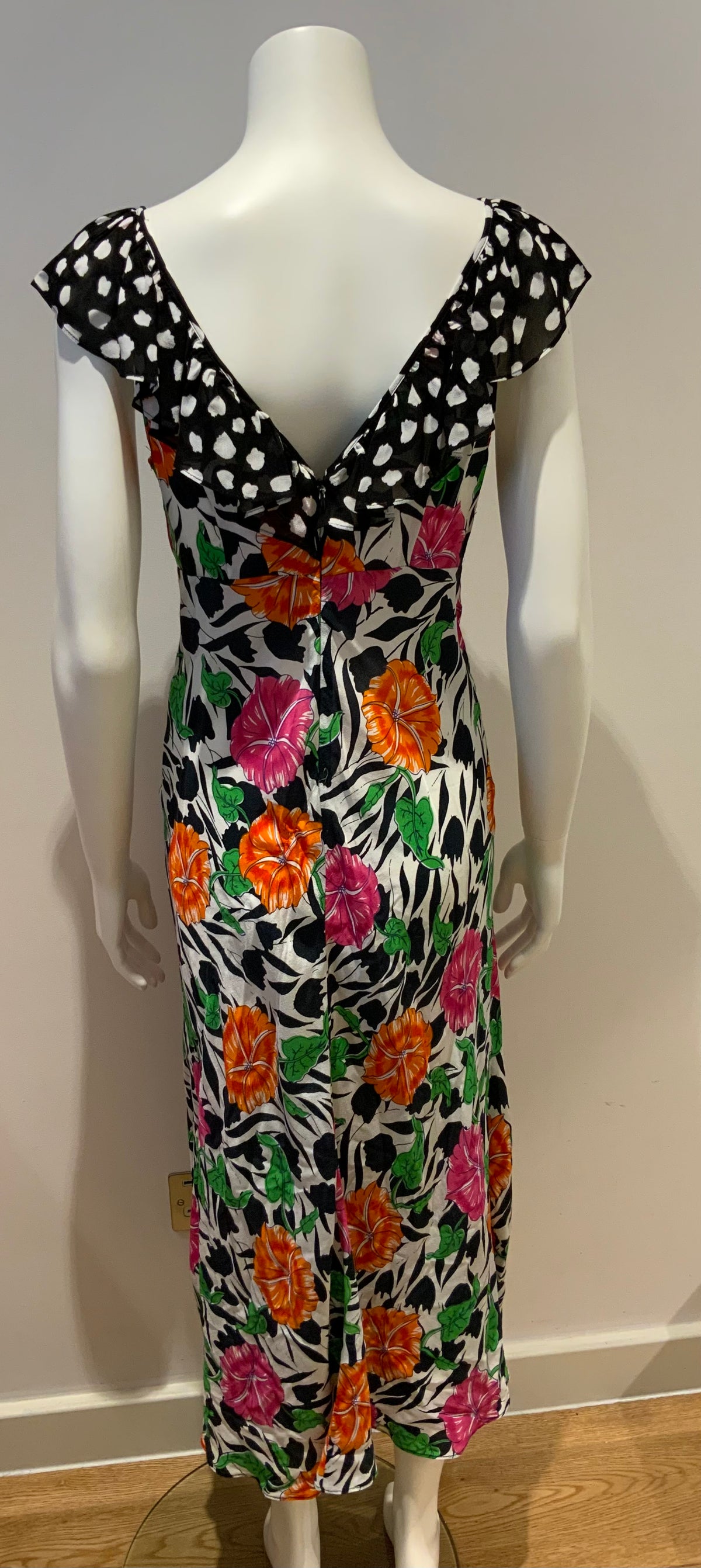 RIXO ANTOINETTE - TULIP ENGLISH FLORAL DRESS Size M MEDIUM ladies