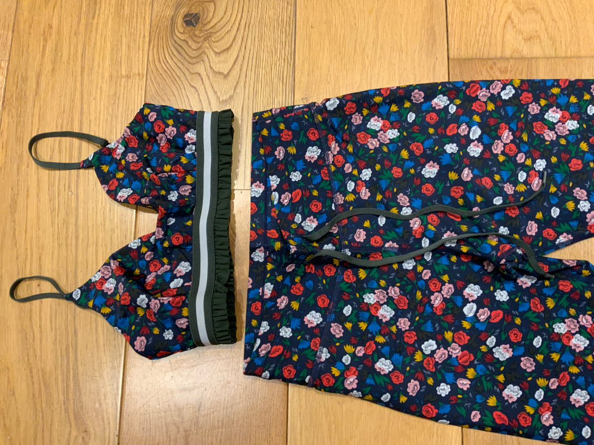 The UPSIDE Gardenia Floral Midi Leggings Set Leggings & sports top Size M ladies