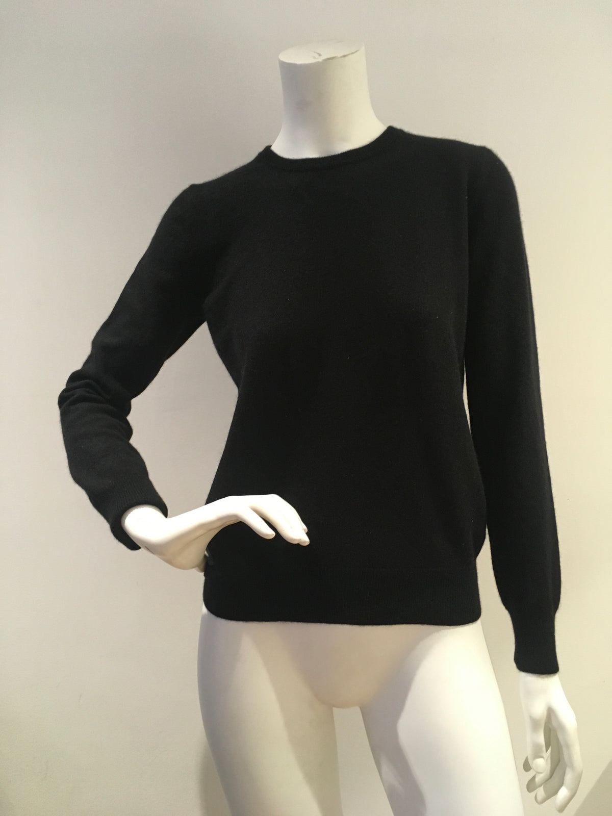 N.Peal Black Cashmere Knit Jumper Sweater Size S Small ladies