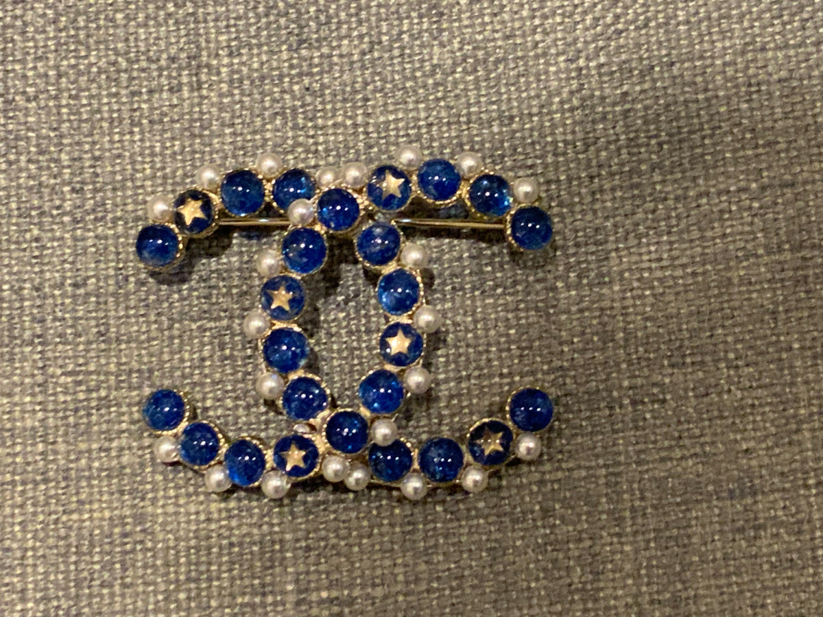 CHANEL CC Gripoix Pearl Star Brooch Gold Blue Pearls ladies