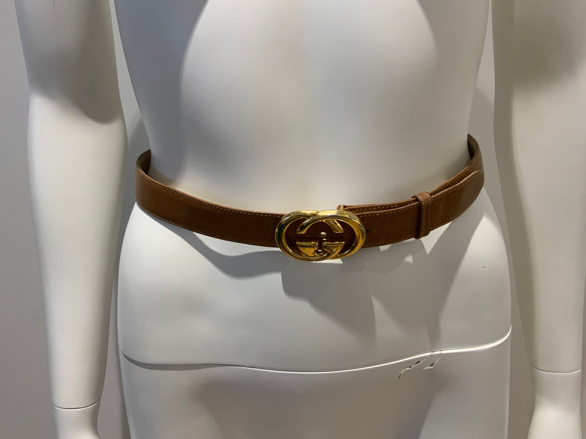 Gucci Vintage 1990's Leather GG Interlocking Belt Size 90-36 ladies